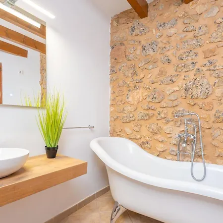 Ca N'abrines Villa