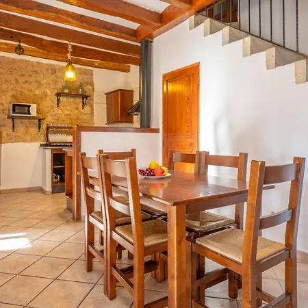 Ca N'abrines Villa Lloseta
