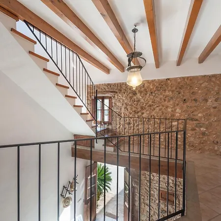 Ca N'abrines Villa